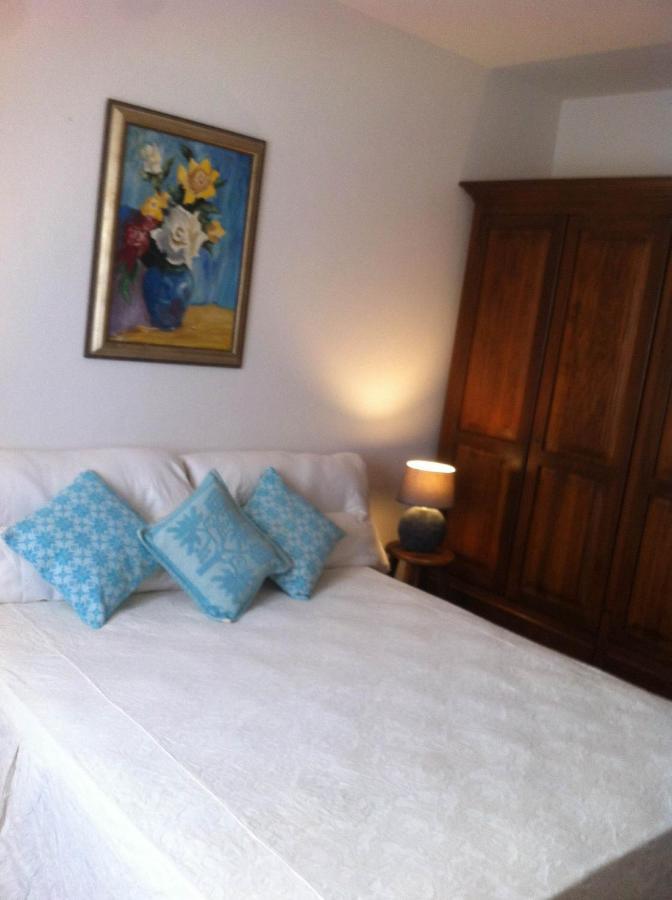 Bed and Breakfast Brezza Di Mare Сан-Теодоро Екстер'єр фото