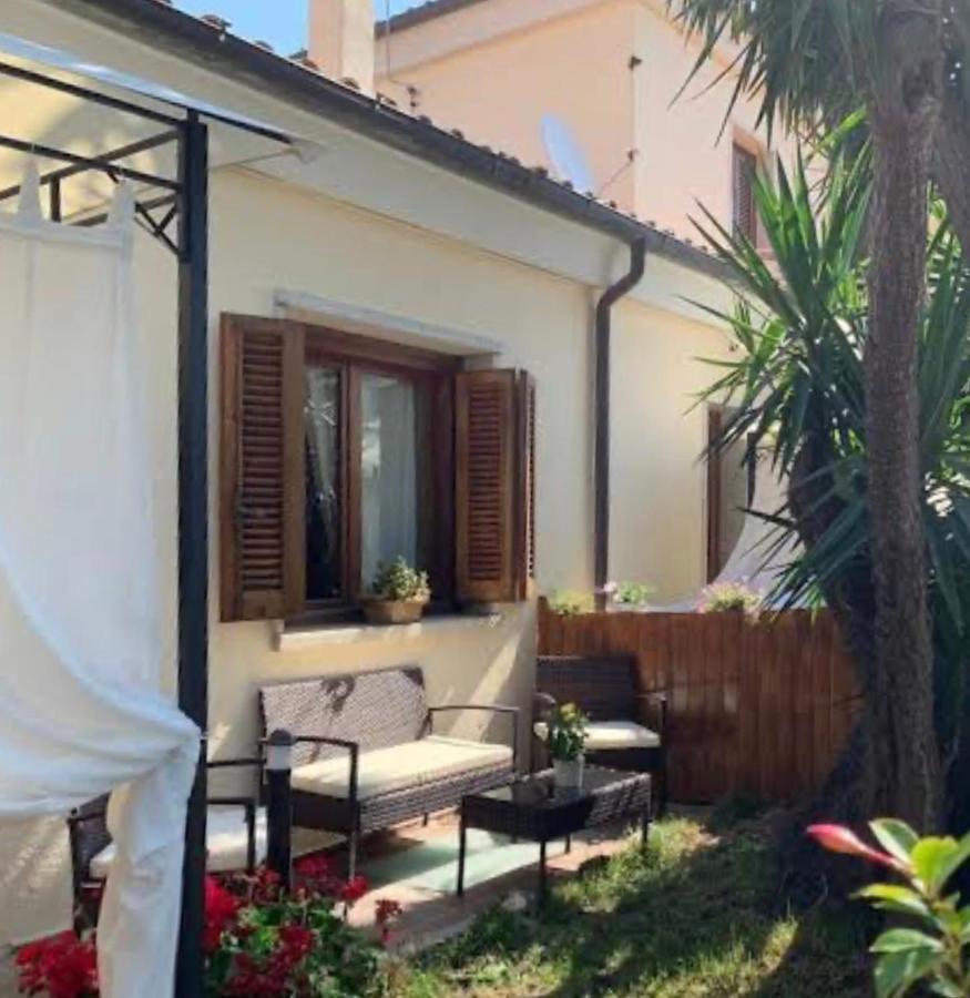 Bed and Breakfast Brezza Di Mare Сан-Теодоро Екстер'єр фото